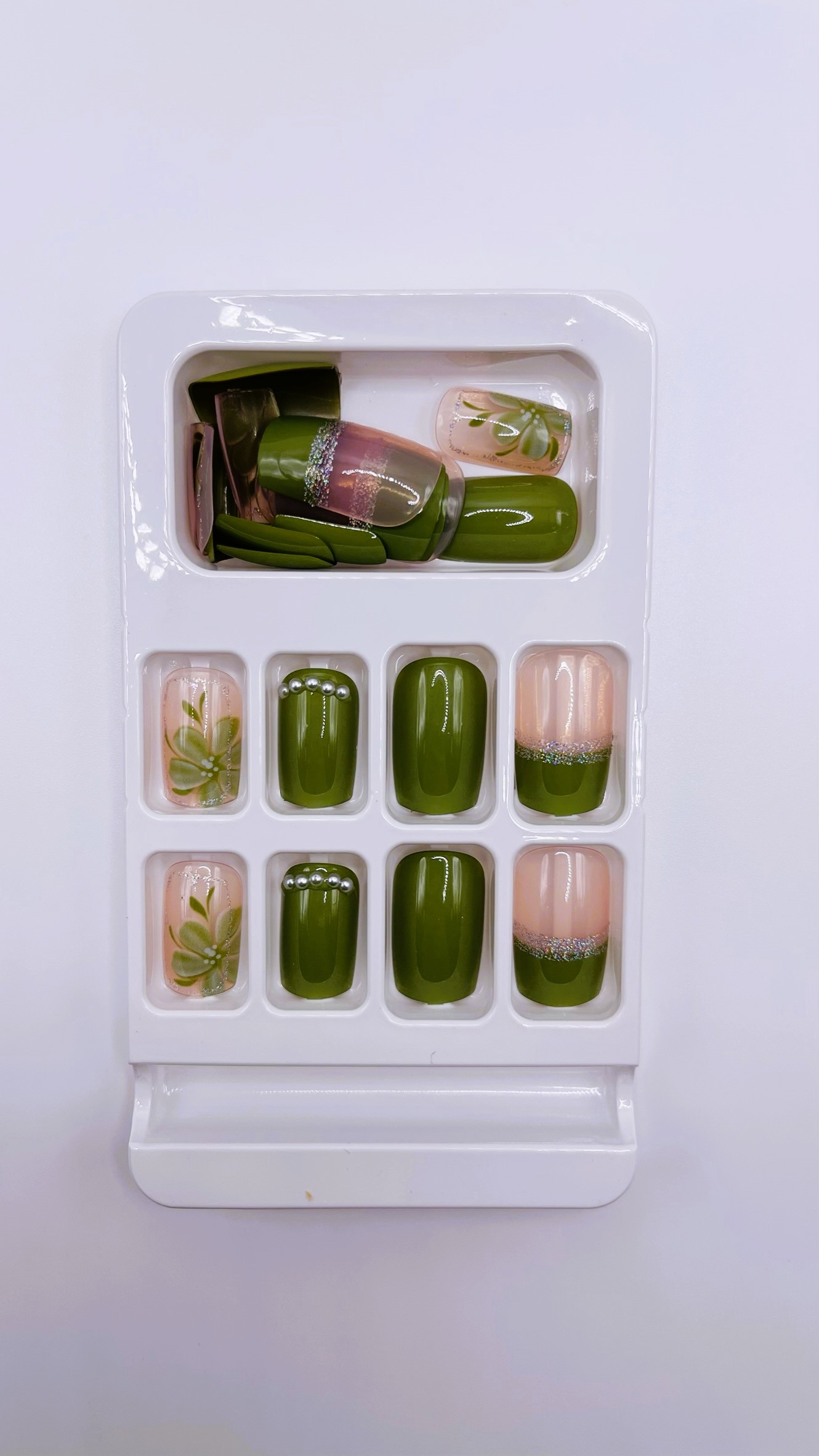 Green Flower Nails